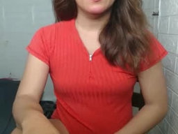 Ambitchpinay profile