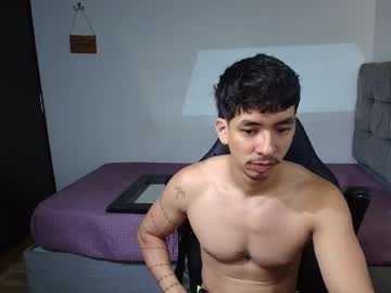 Isaac_Sttone01