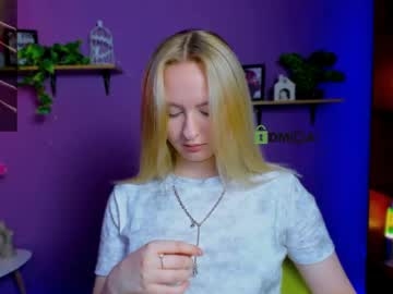 Kaisy_Honey