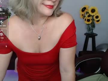 Lilly_Milf
