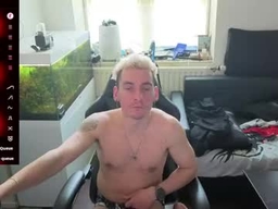 Rayzel_White profile